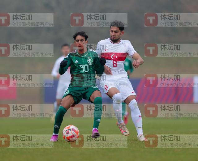 1711038232077020795.jpg 沙特05年龄段队伍今年2月前往克罗地亚参加一项四国赛、对阵土耳其国青队。.jpg